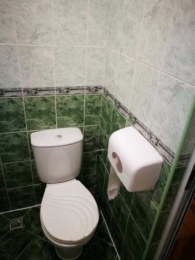 хотел парадайс Хотел
